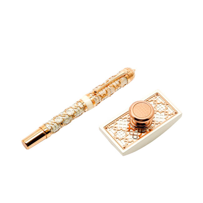 Dameska Pen Ivory