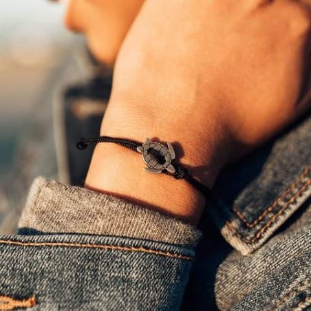 The Turtle Clasp Silver/Black Dusk