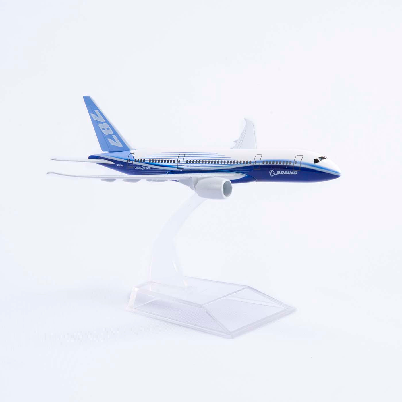Boeing 787 Model (Small)