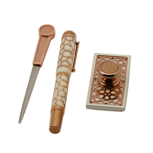 Andalusia Pen Ivory